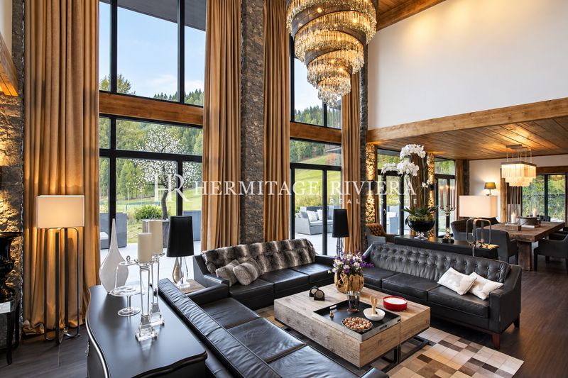 Exceptional luxury villa - By the slopes and village center
