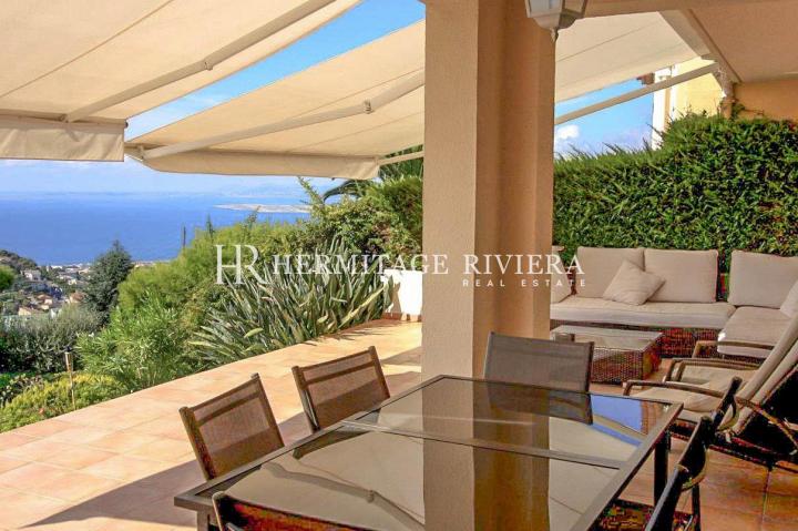 Exceptional apartment offering panorama view of the bay (image 4)