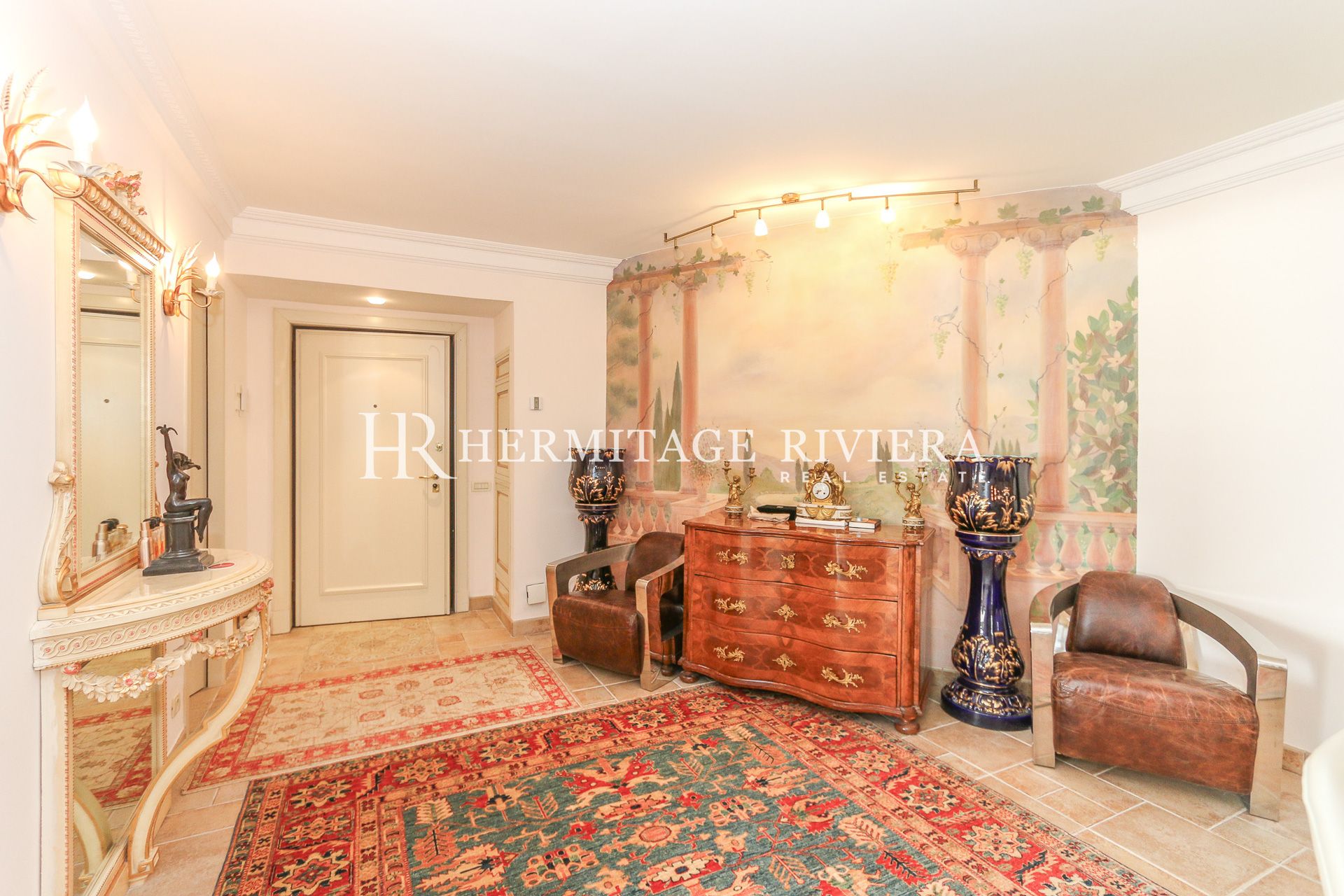 2 bedroom apartment - Duplex - View Monaco - Pool (image 11)