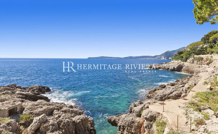 Waterfront property with direct access to the sea, close Monaco (image 5)