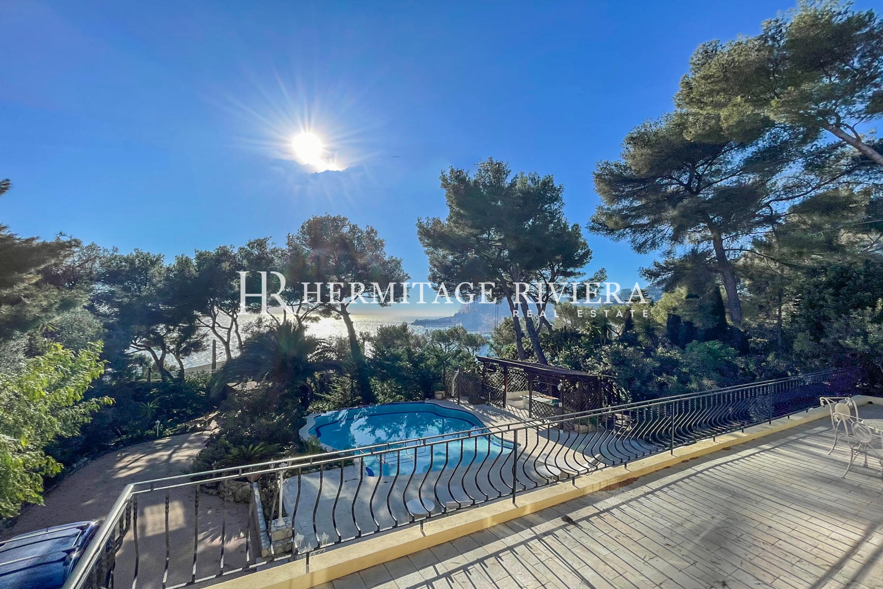 Property with views Monaco in sought after location (image 22)