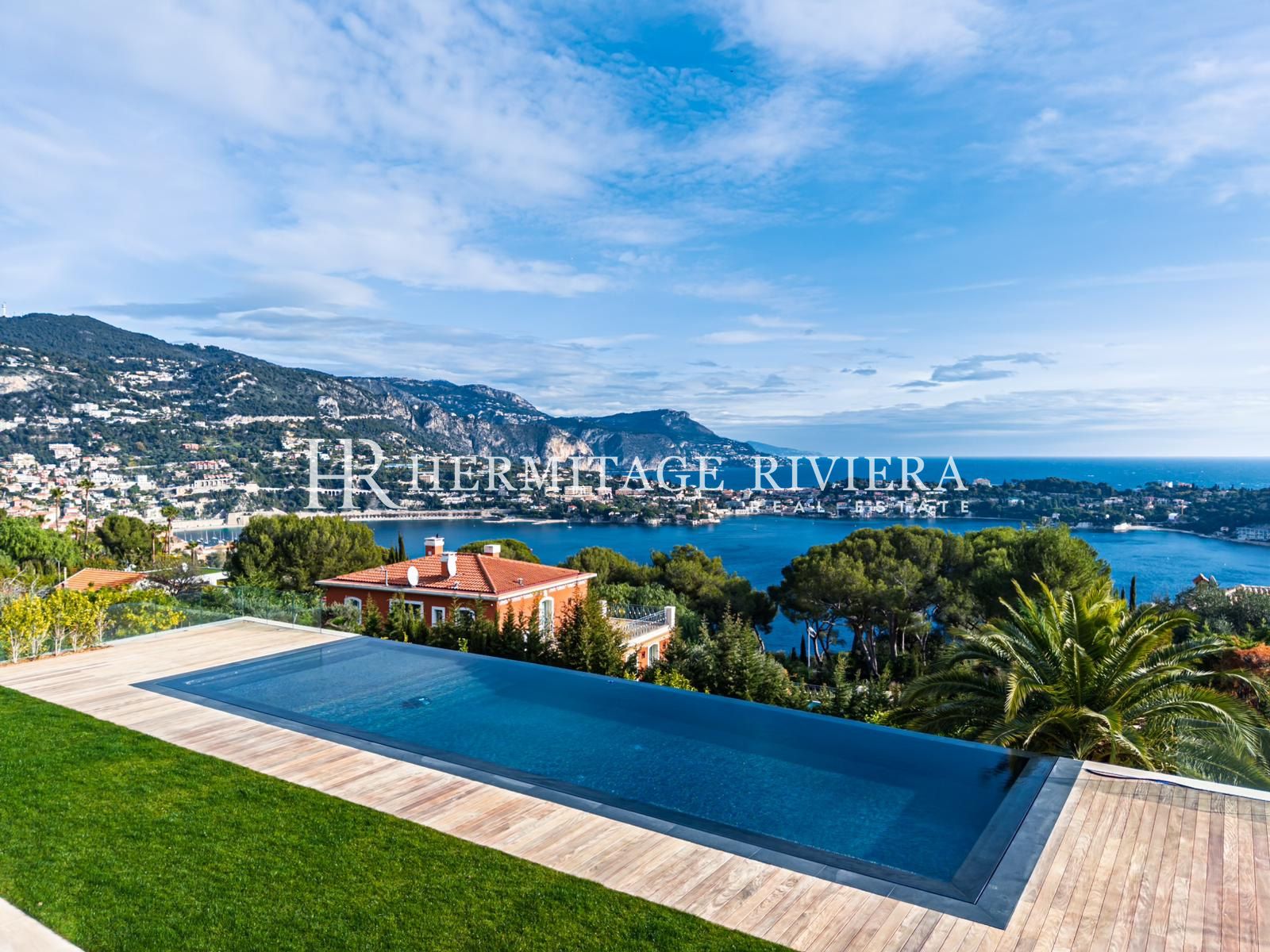 Villa in Nice Mont Boron Renovated villa - Sea view - Flat garden (image 2)