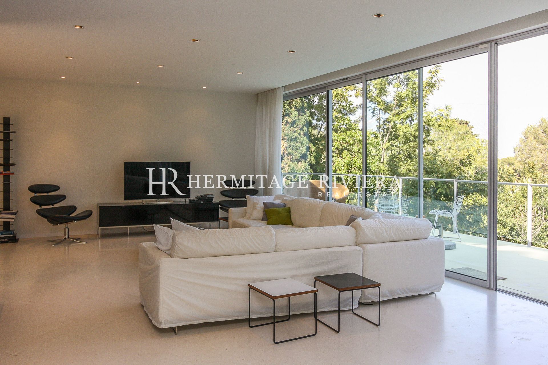 Villa contemporanea in posizione tranquilla - Piscina - Giardino pianeggiante (immagine 8)