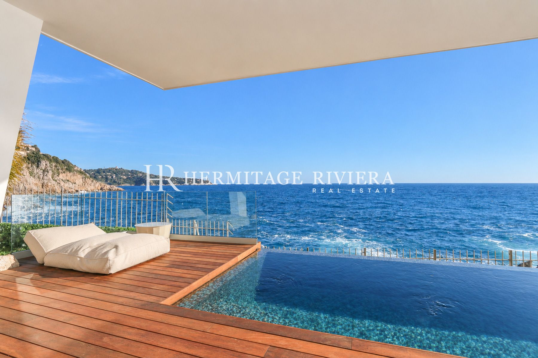 Villa à Cap-de-Nice Front de mer - Accès direct à la mer - Rénovée - Domaine fermé  (image 4)