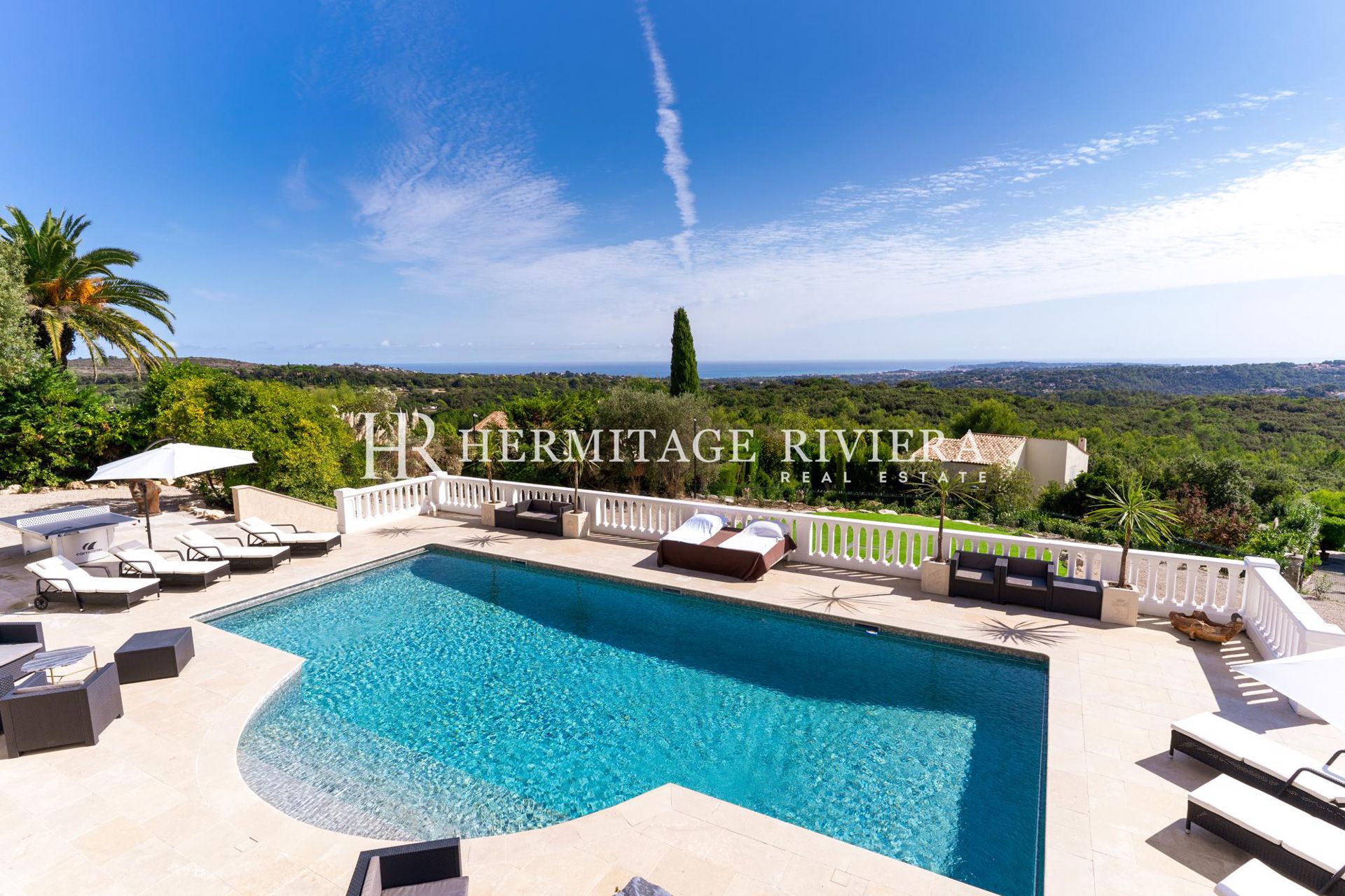 Stunning luxury property with helipad and pool (image 2)