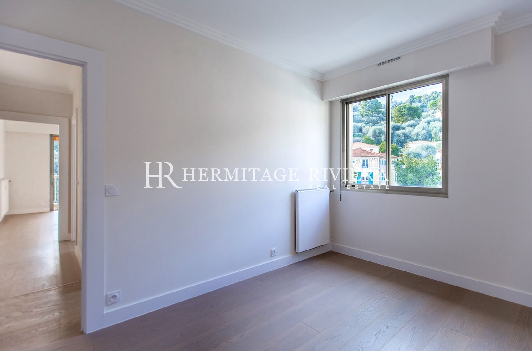 Penthouse i Beaulieu-sur-Mer 1-roms leilighet Renovert Terrasse Havutsikt (bilde 8)