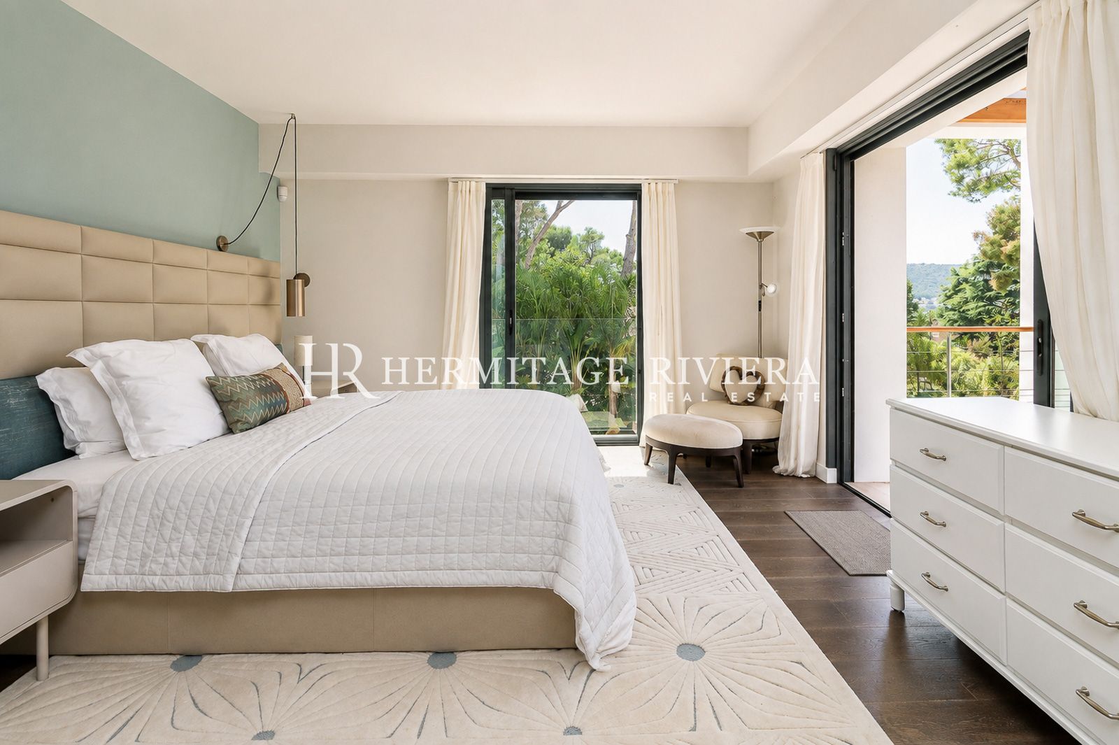 Master bedroom of modern property for rental Cap-Ferrat, close to Passable beach