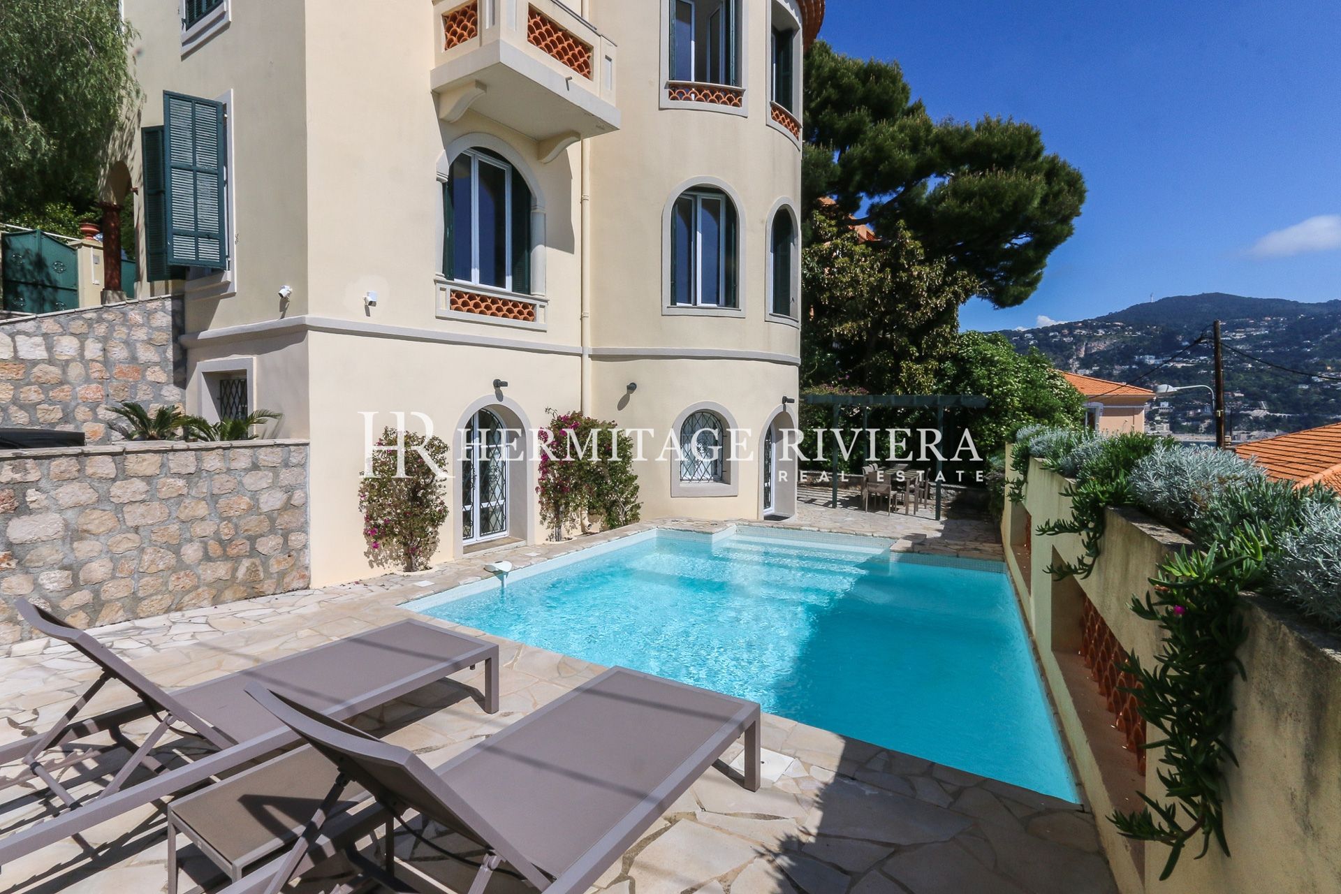 优雅的别墅,享有壮丽的景色 (图片 4)