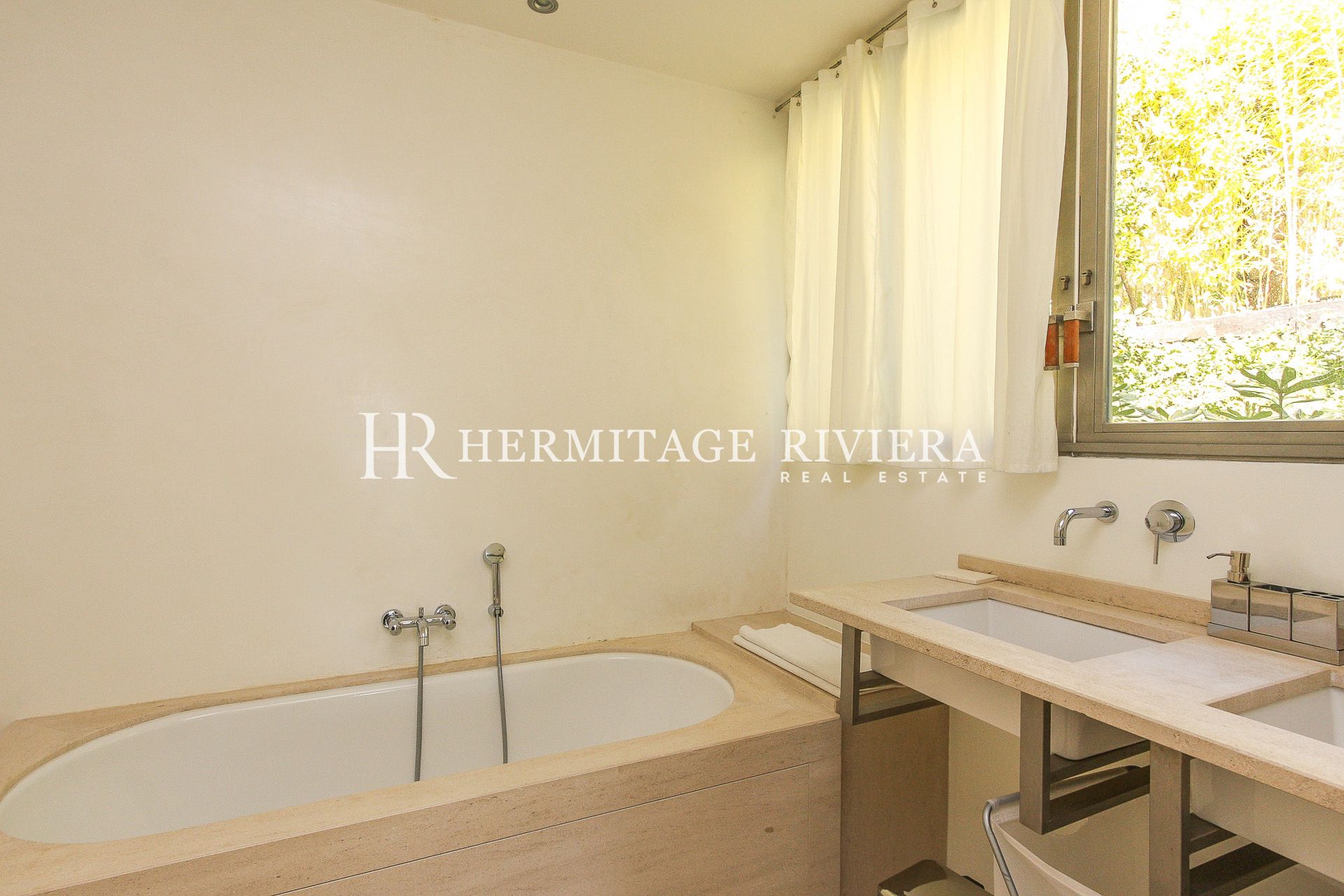 Villa modern - Sea views - Pool (image 16)