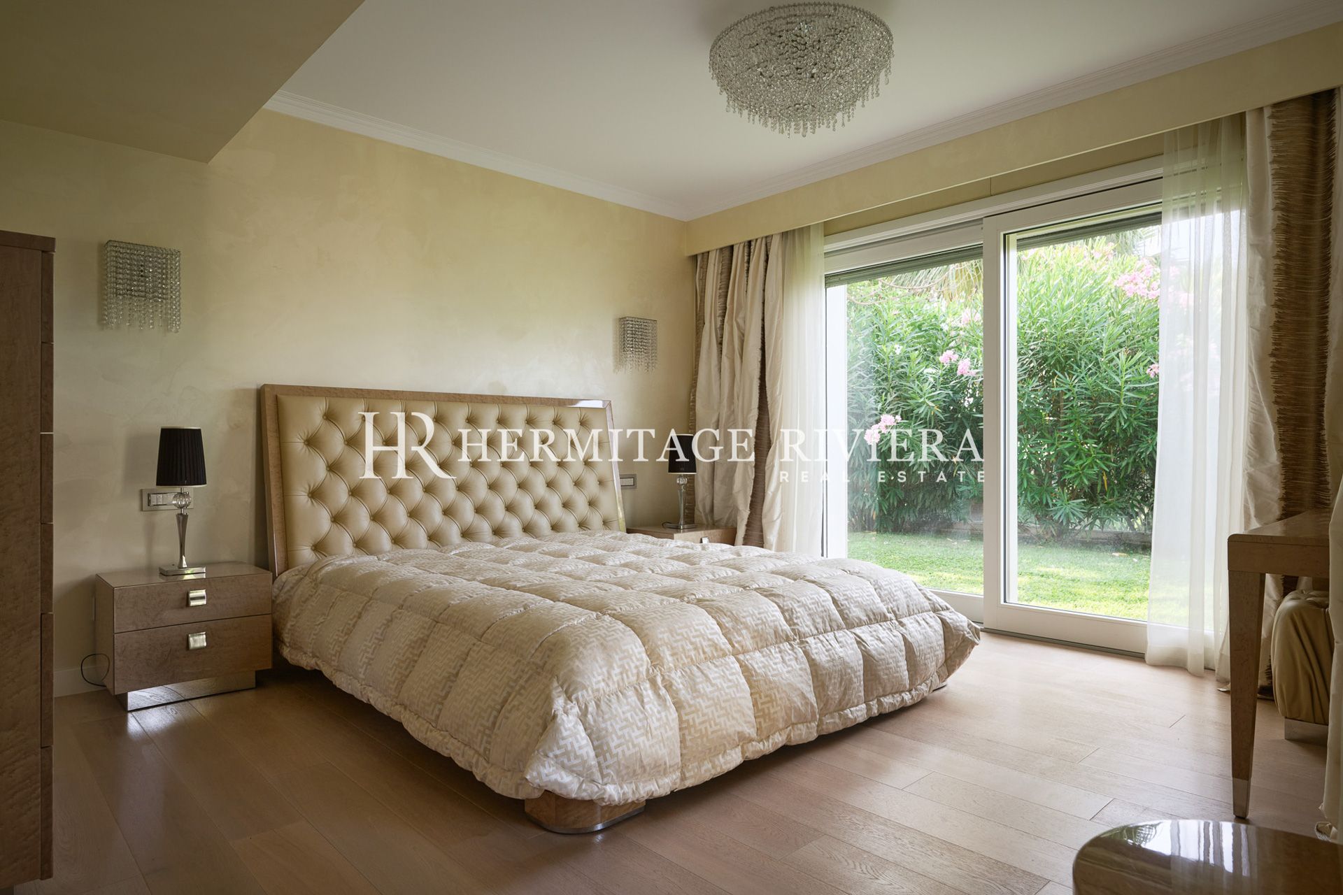 Владение из двух современных вилл - Вид на море - Бассейн (изображение 28)