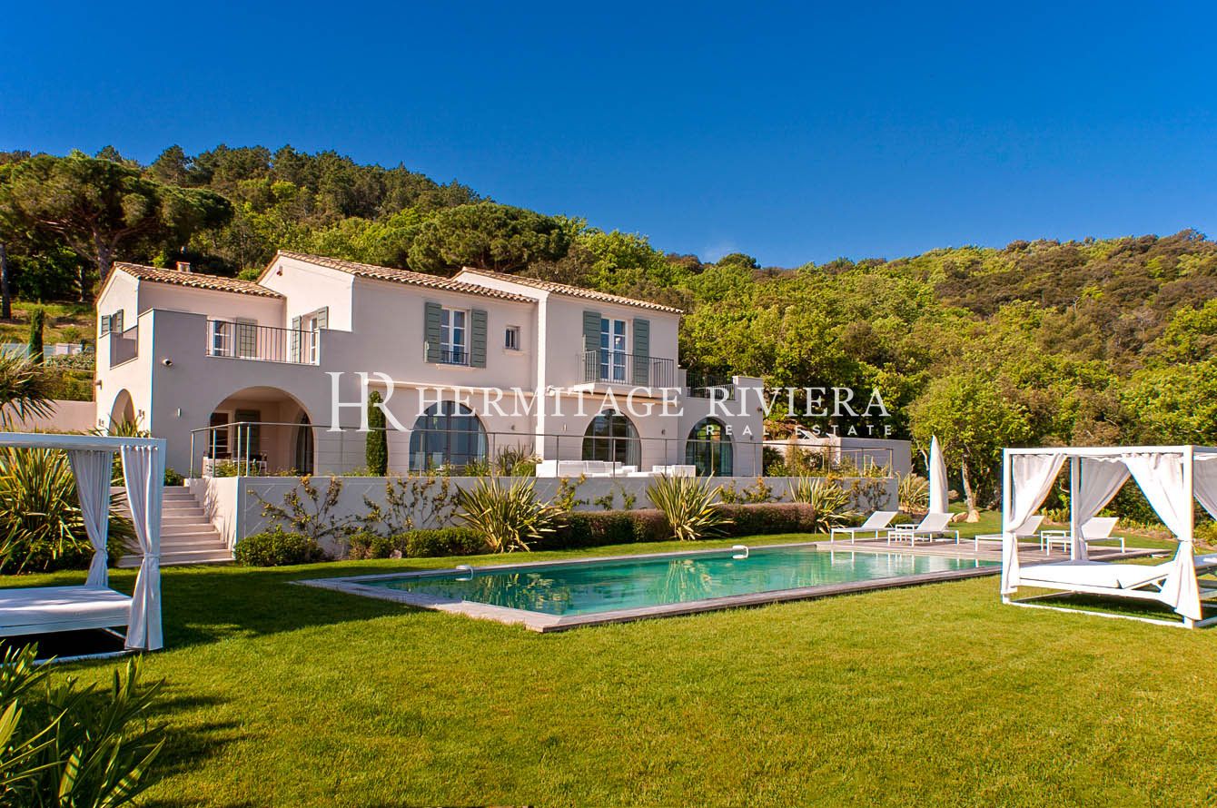 Luxury villa - Sea views - Pool (image 1)