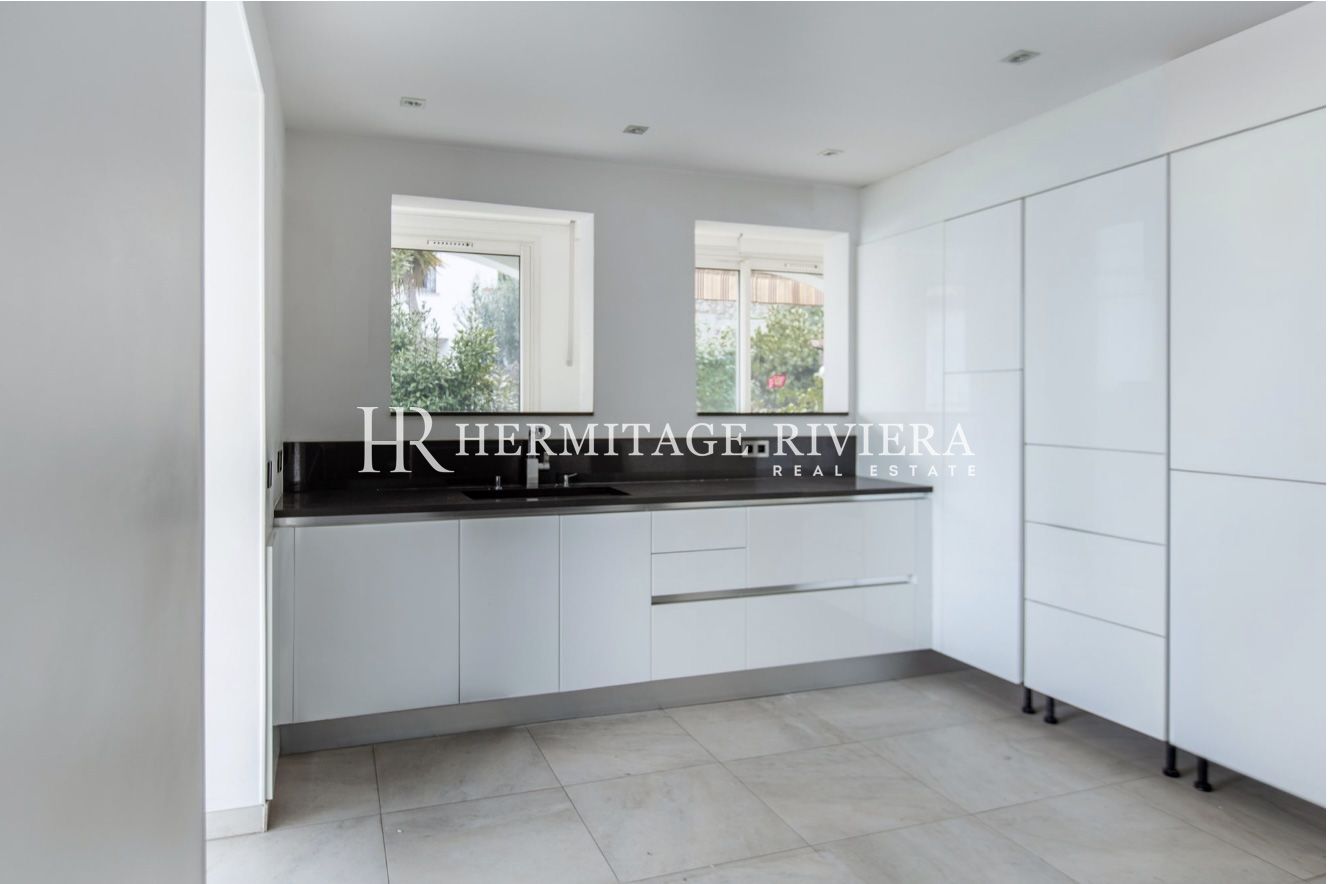 Neo-Provençal Villa – Sea View – Near La Turbie Village (image 7)