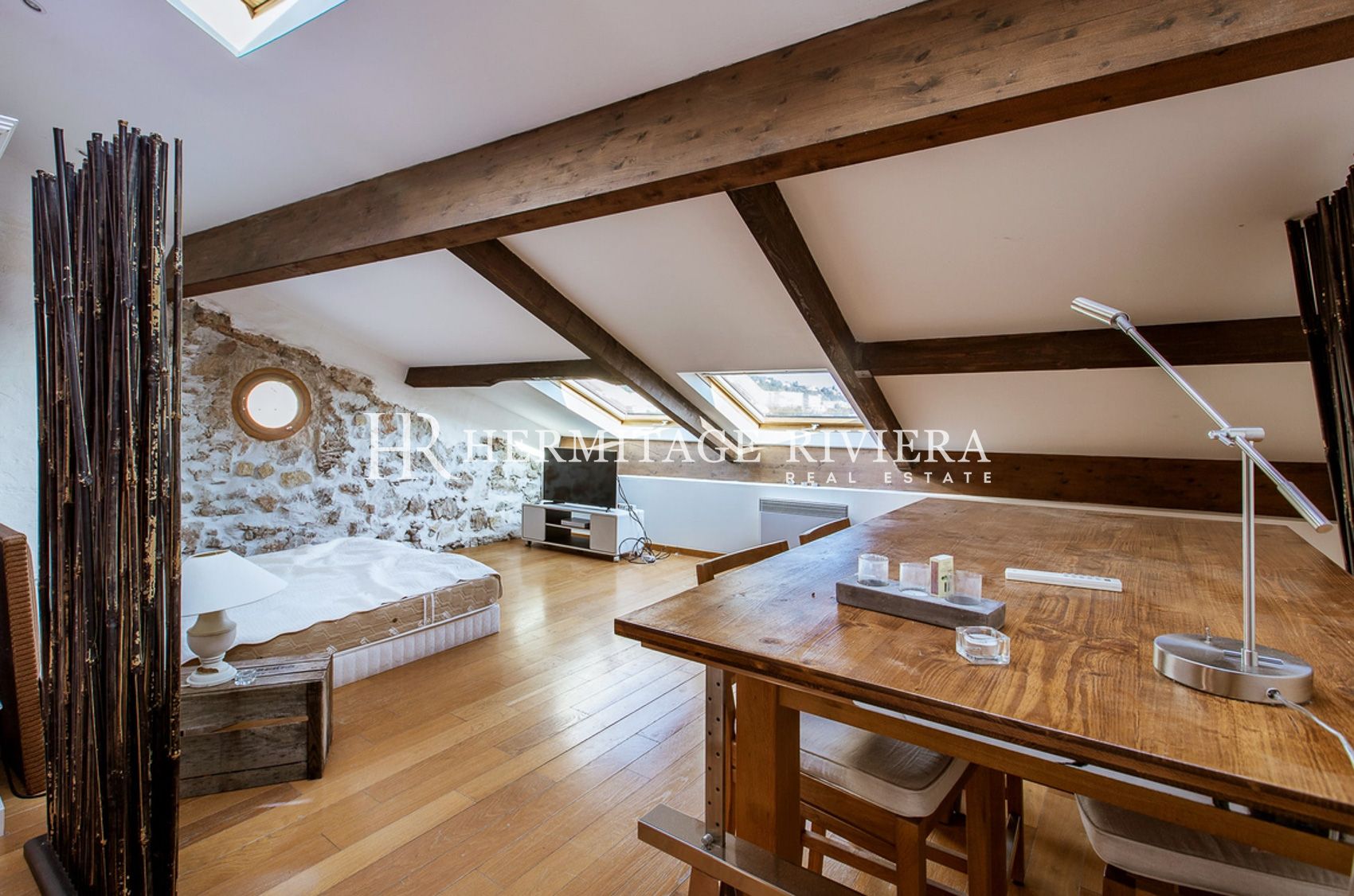 Takvåning i Villefranche-sur-Mer Loft - 2 sovrum - Översta våningen (bild 13)