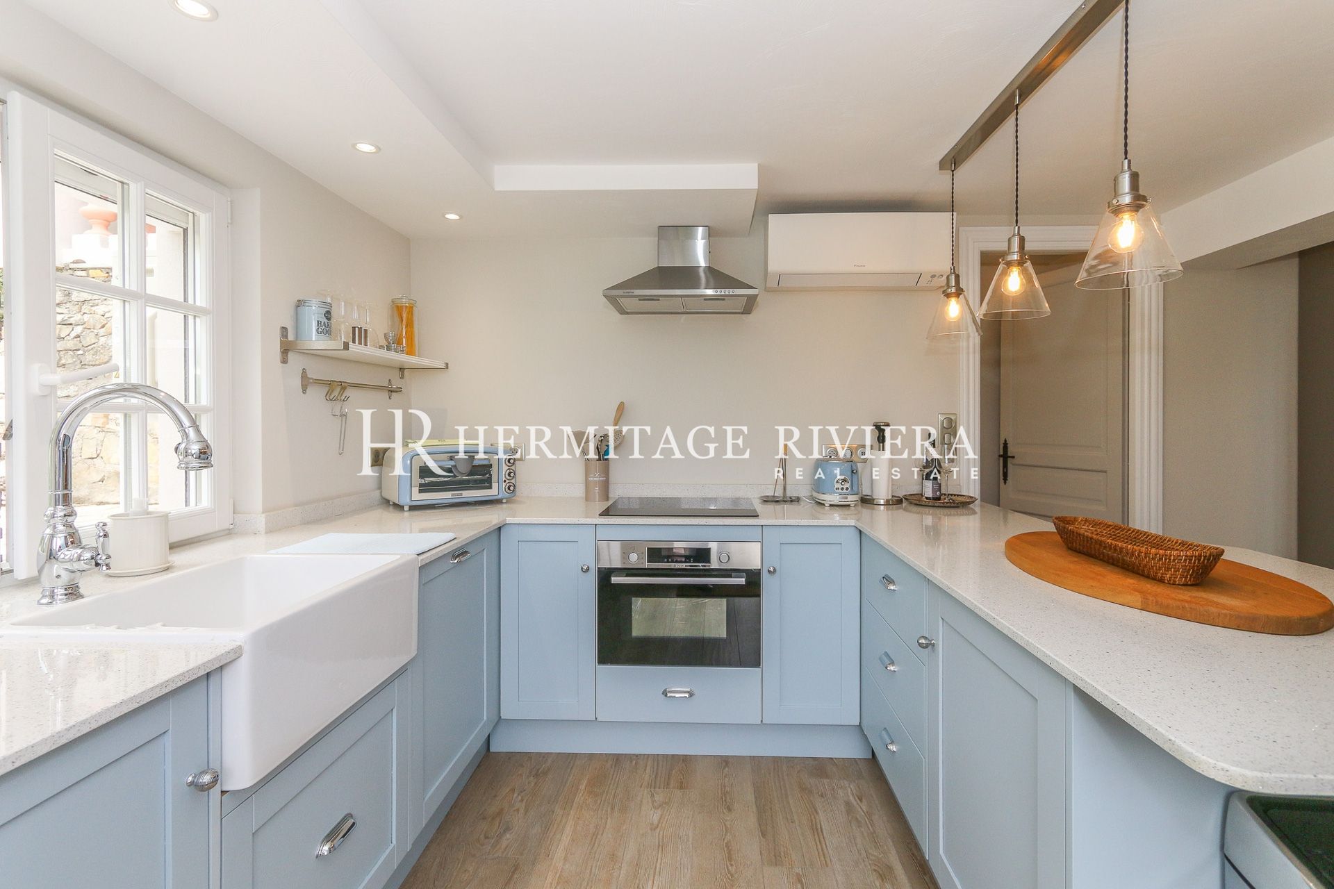 Villa ristrutturata - Vista sul paese - Piscina (immagine 26)