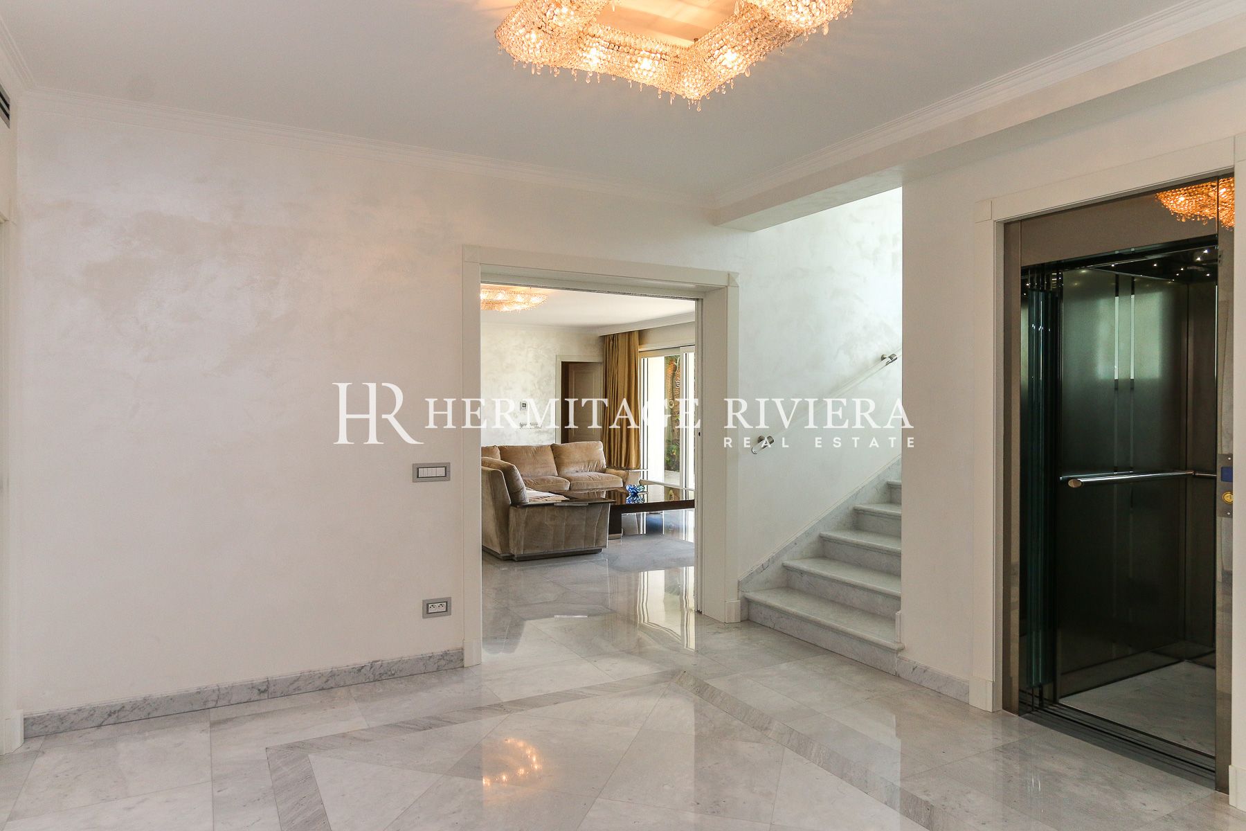 Property of two modern villas - Sea views - Pool (image 31)