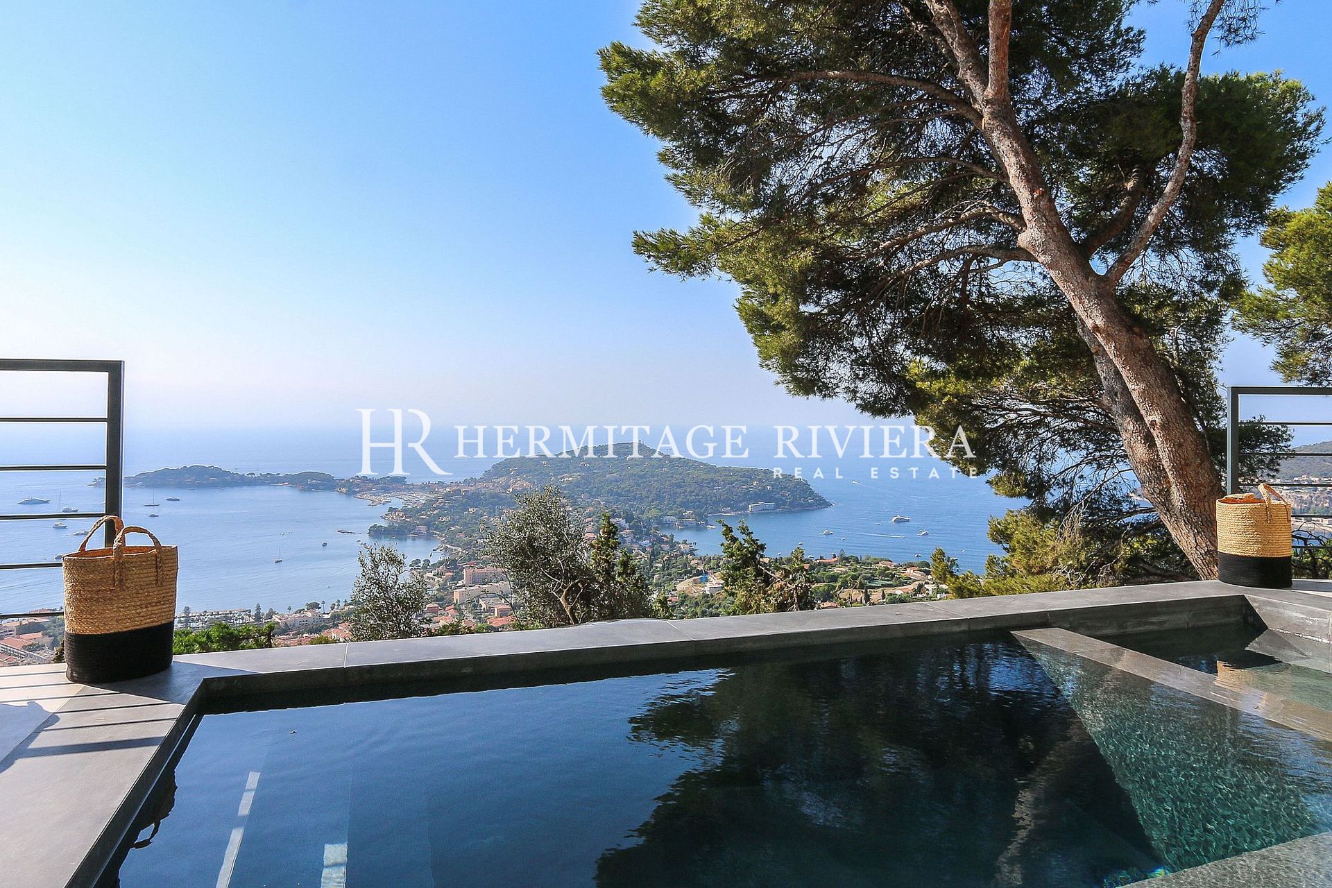 Ny moderne villa - Fantastisk havudsigt - Pool (billede 2)