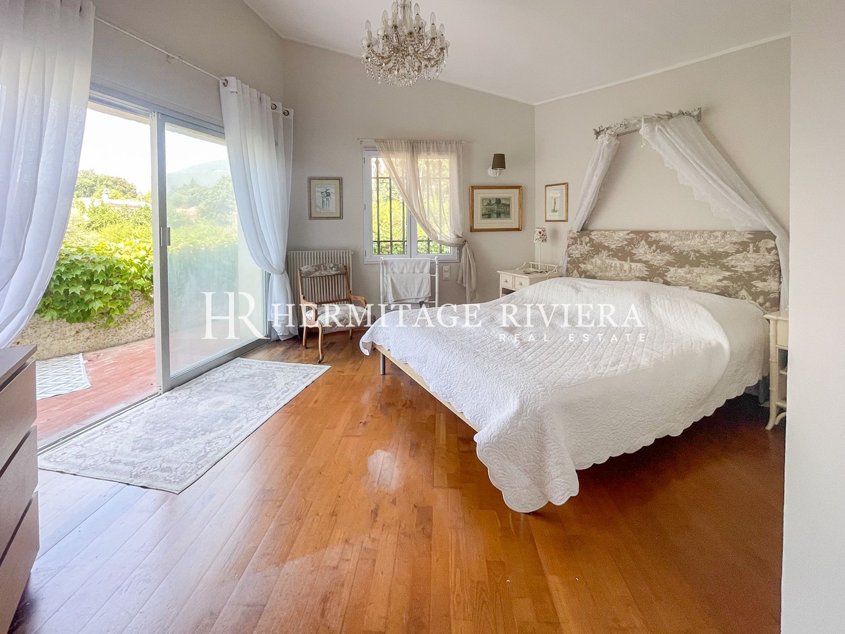 Villa i Vence Rummeligt hjem på rolig, flad og stor grund (billede 22)