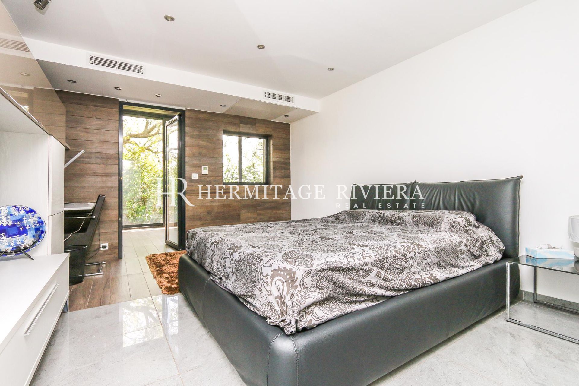 令人惊叹的现代别墅，享有海景和摩纳哥美景 (图片 22)