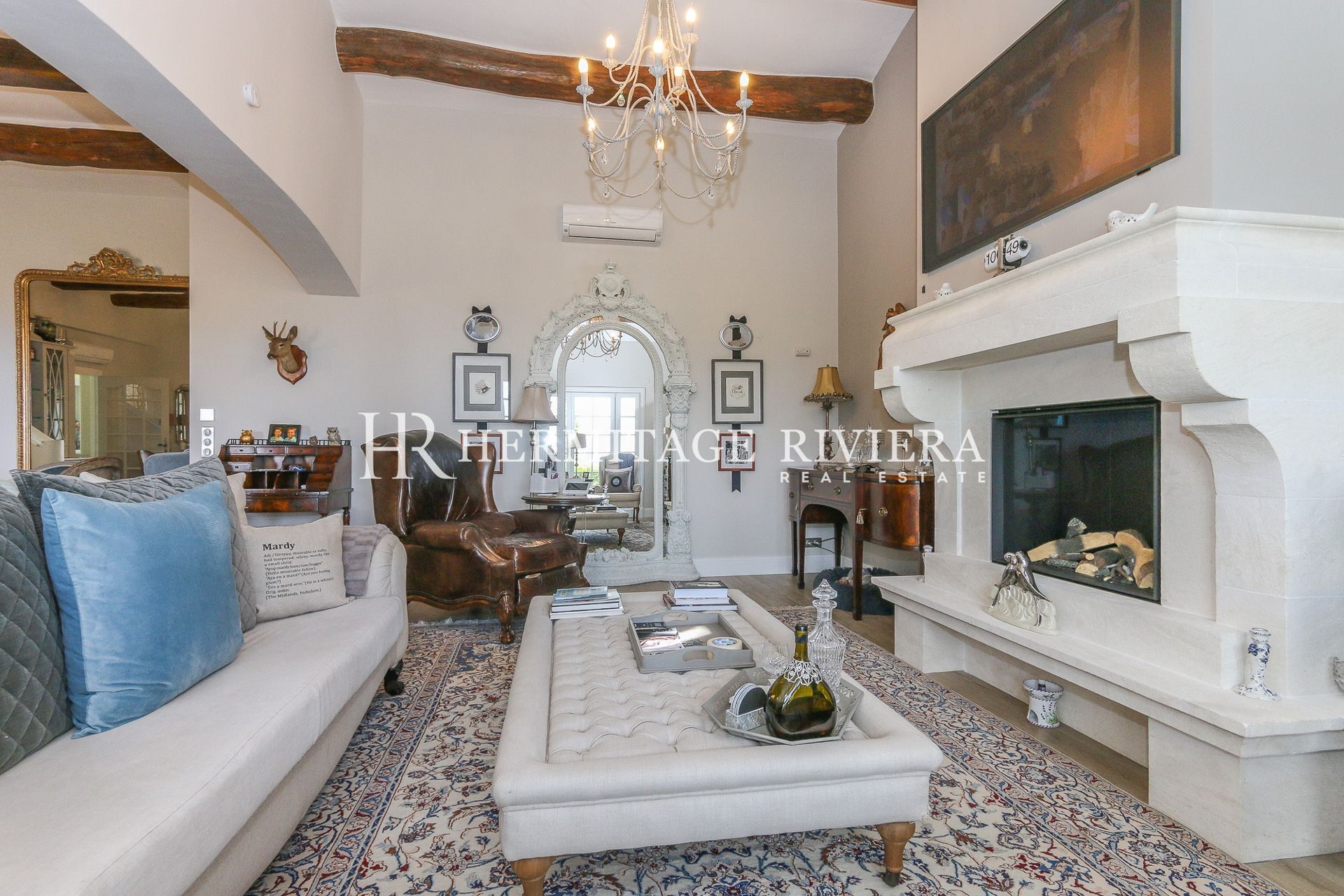 Villa ristrutturata - Vista sul paese - Piscina (immagine 9)