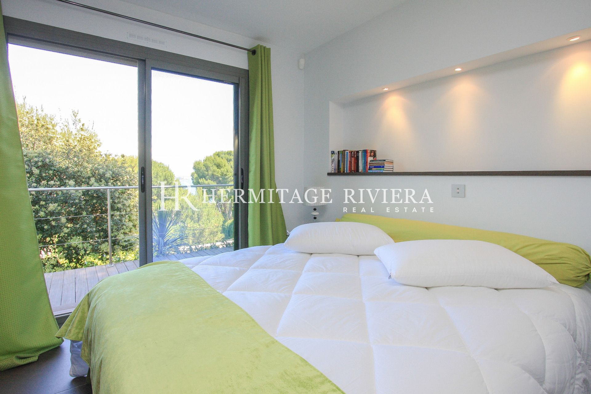 Villa à Saint-Jean-Cap-Ferrat Propriété moderne - Vue mer - Piscine chauffée (image 15)