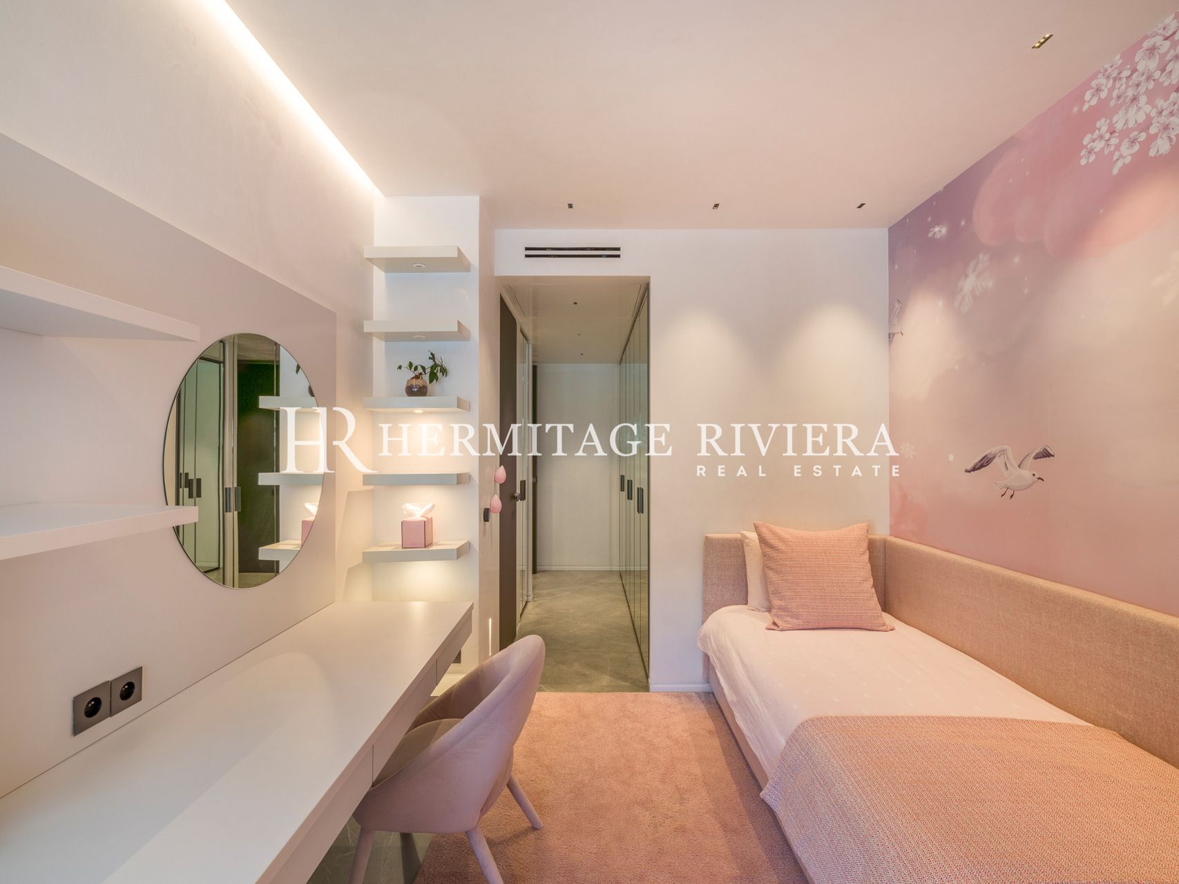 Apartment in Jardin Exotique Monaco  5 bedrooms- Terrace - Views of Monaco - Calme (image 29)