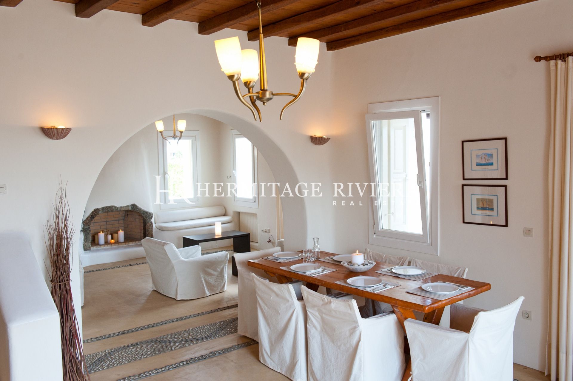 Perfectly traditional Greece villa with views (image 9)
