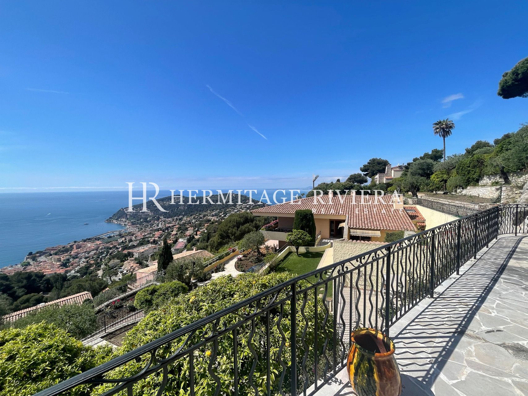 坐拥全景的非凡别墅 (图片 27)