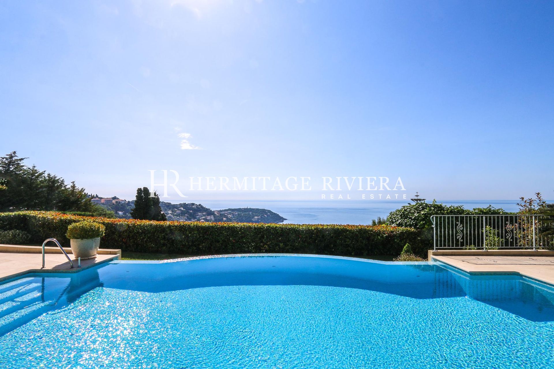 Вилла в флорентийском стиле с видом на море (изображение 2)