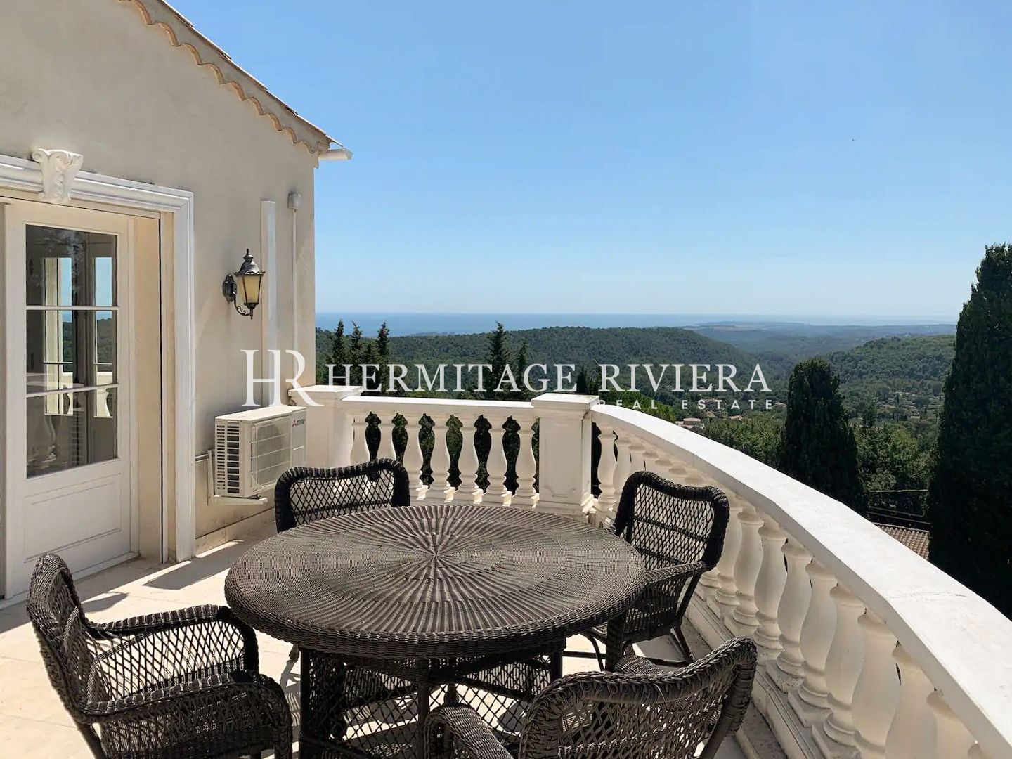 Charmante villa avec piscine (image 4)