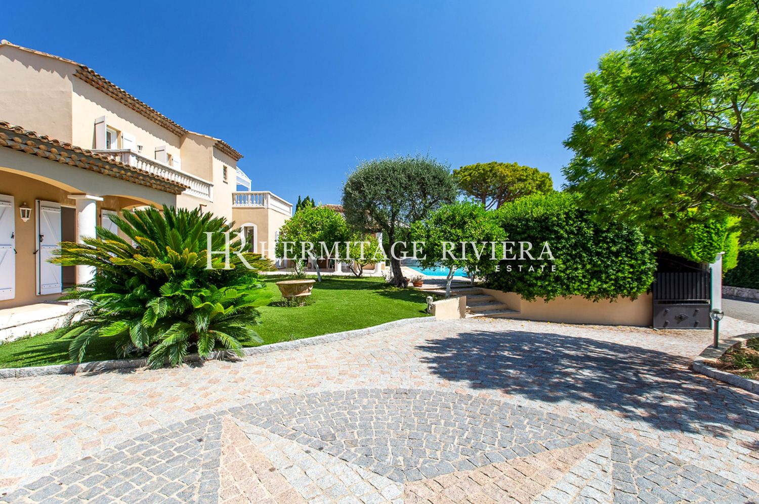 Villa in Villefranche-sur-Mer Сalm - Сlosed estate - Pool - Garden (image 6)