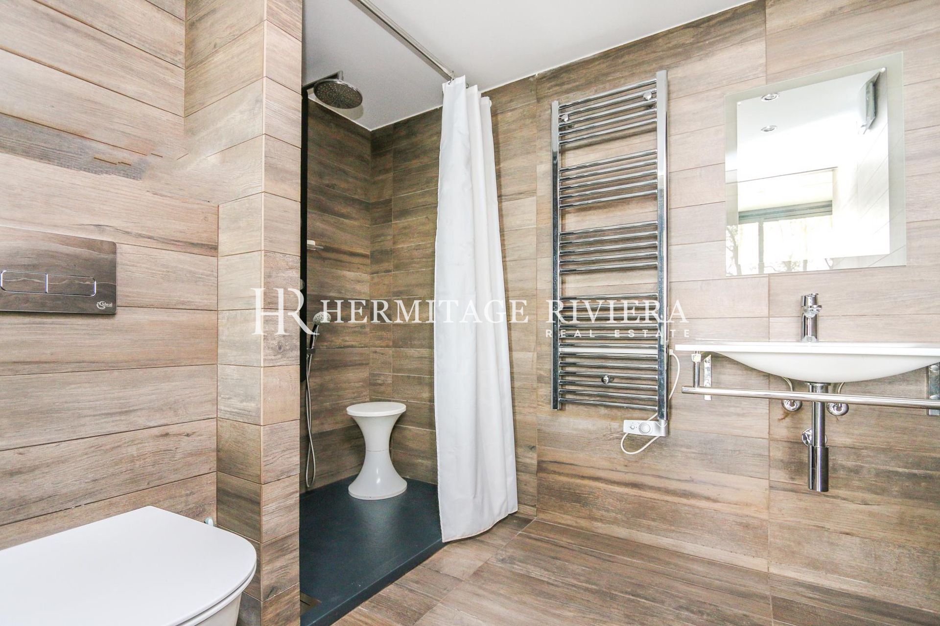 令人惊叹的现代别墅，享有海景和摩纳哥美景 (图片 23)