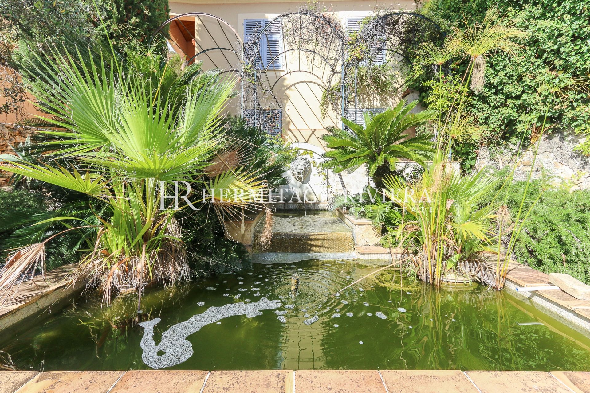Affascinante villa di inizio secolo con foresteria e giardino botanico (immagine 7)