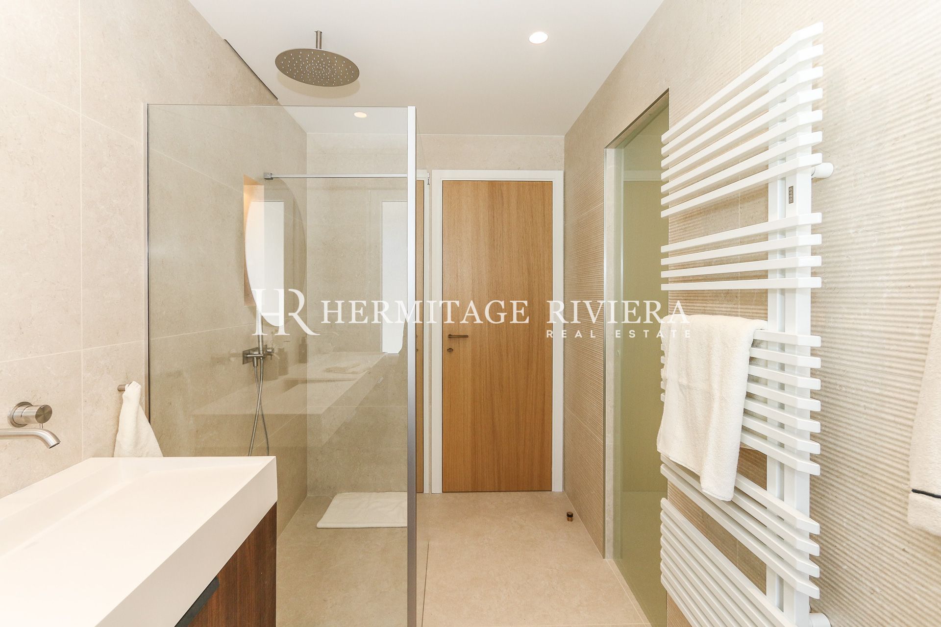 Renovated - Top floor apartment - Sea view -Terrace (image 18)