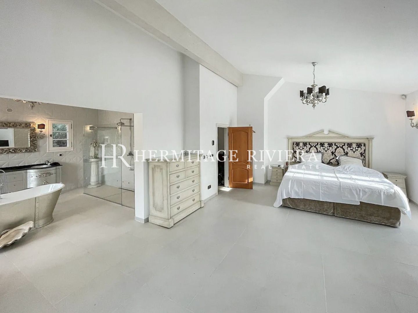 Charmante villa avec piscine (image 16)