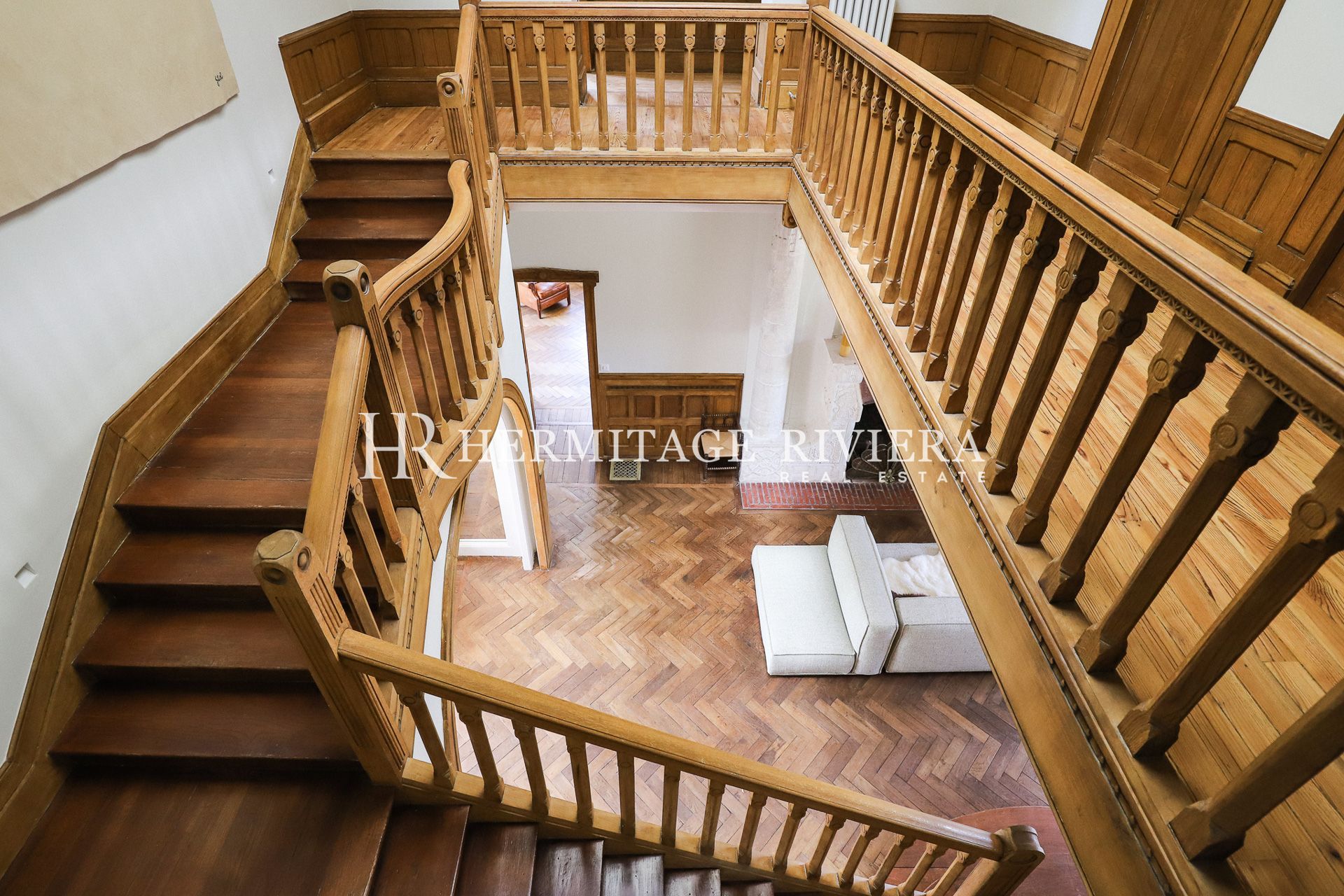 Property - 7 bedrooms - Cinema - Pool - Sea view (image 6)