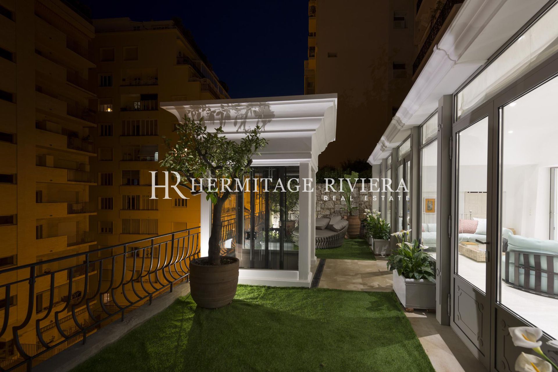 3 bedroom apartment - Luxury apartment - Terrace (image 20)