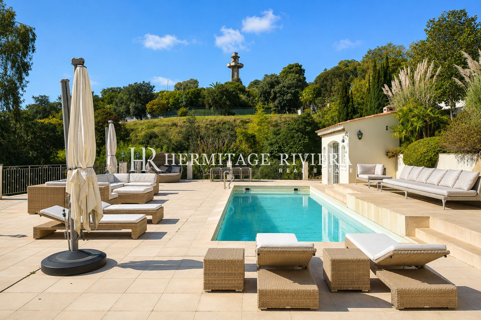 Villa i Cannes, Super Cannes Rolig - Havutsikt - Basseng - Gjestgiveri - Garasje (bilde 4)