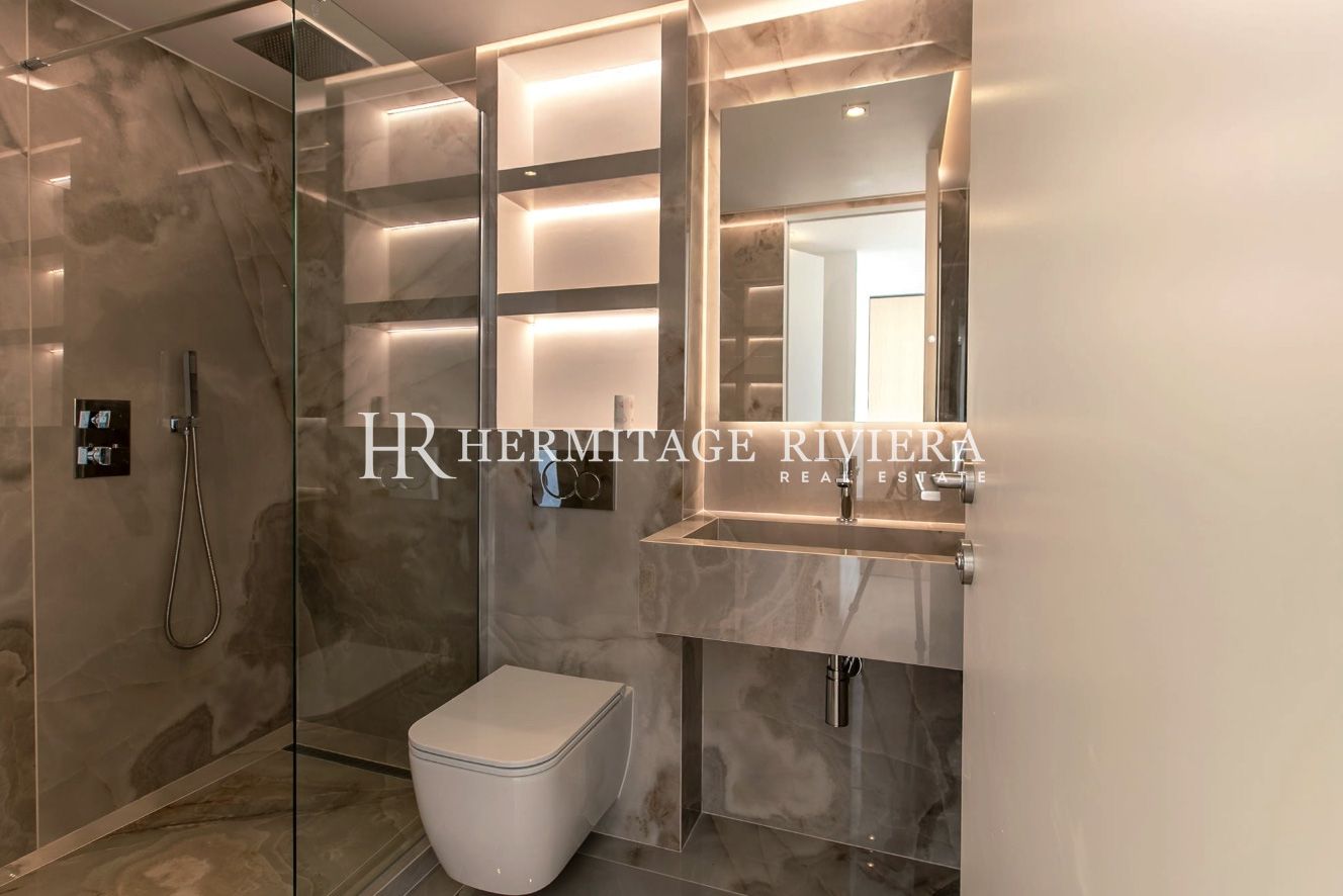 Renovated 3-bedroom apartment - View of Manco - Terrace - Parking (image 16)