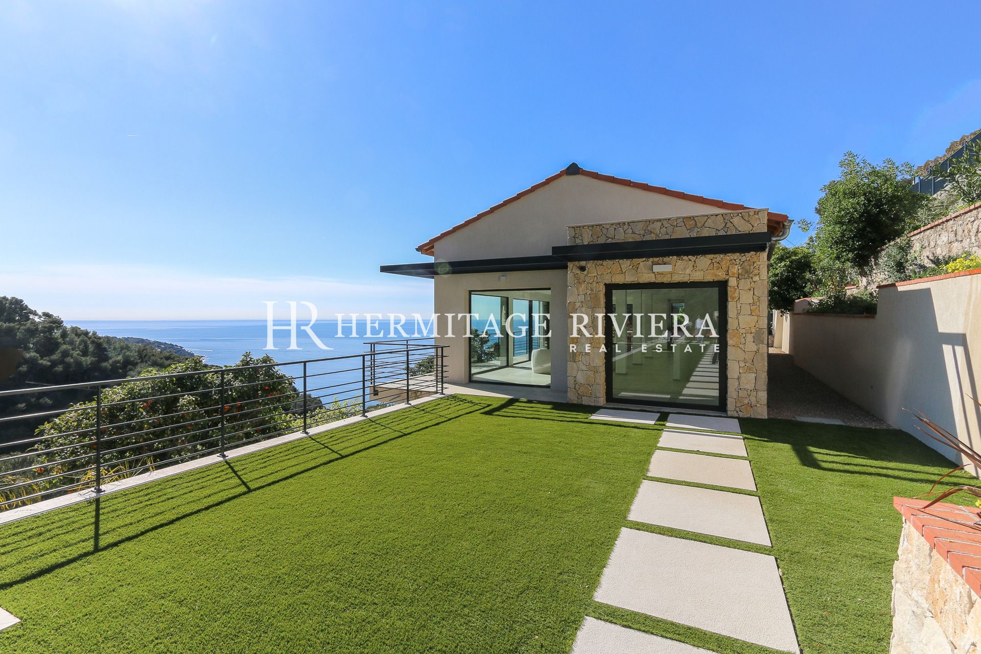 Villa in Roquebrune-Cap-Martin New villa - sea view calme close Monaco (image 4)