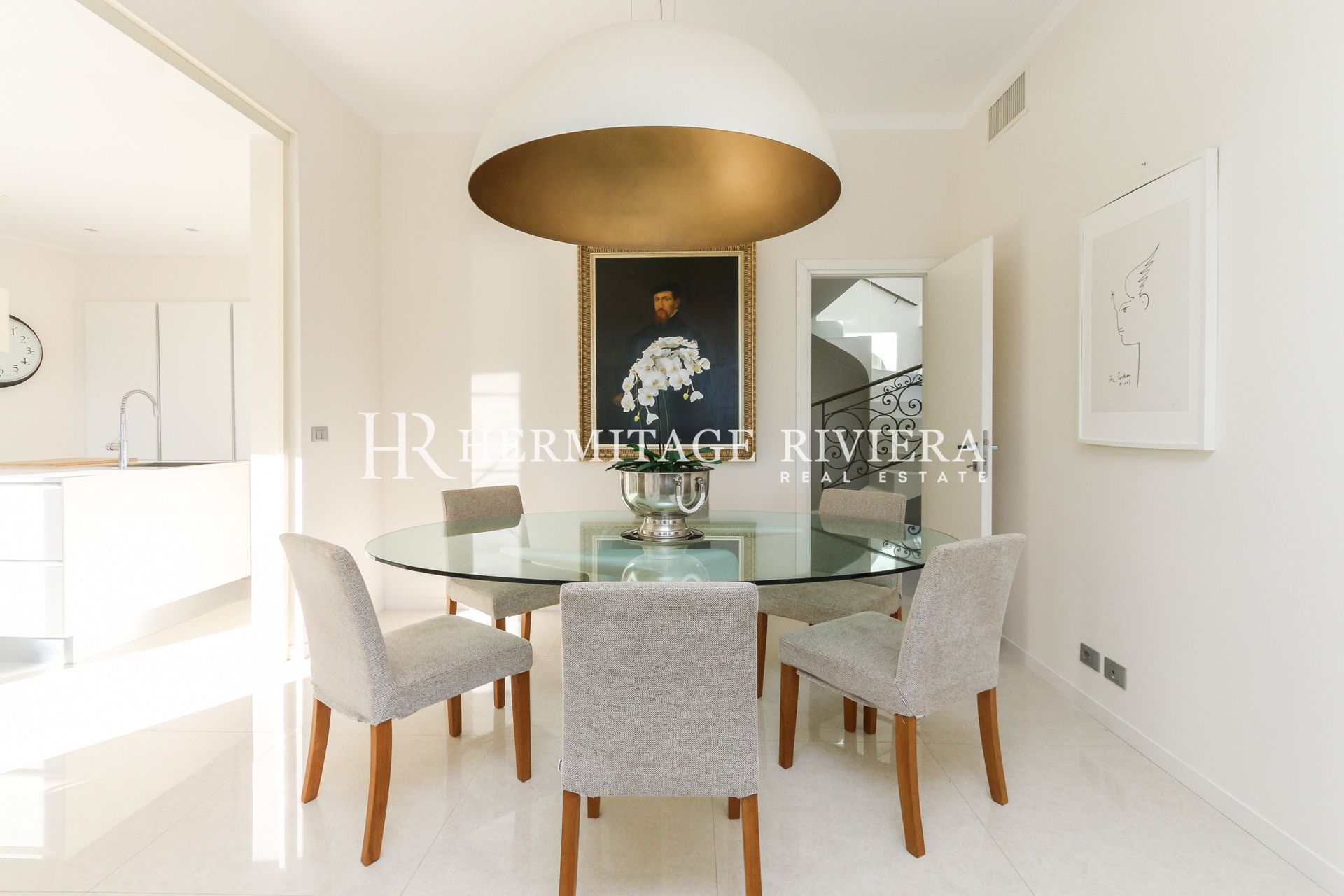 Contemporary villa - Sea view - Pool - Garage  (image 15)