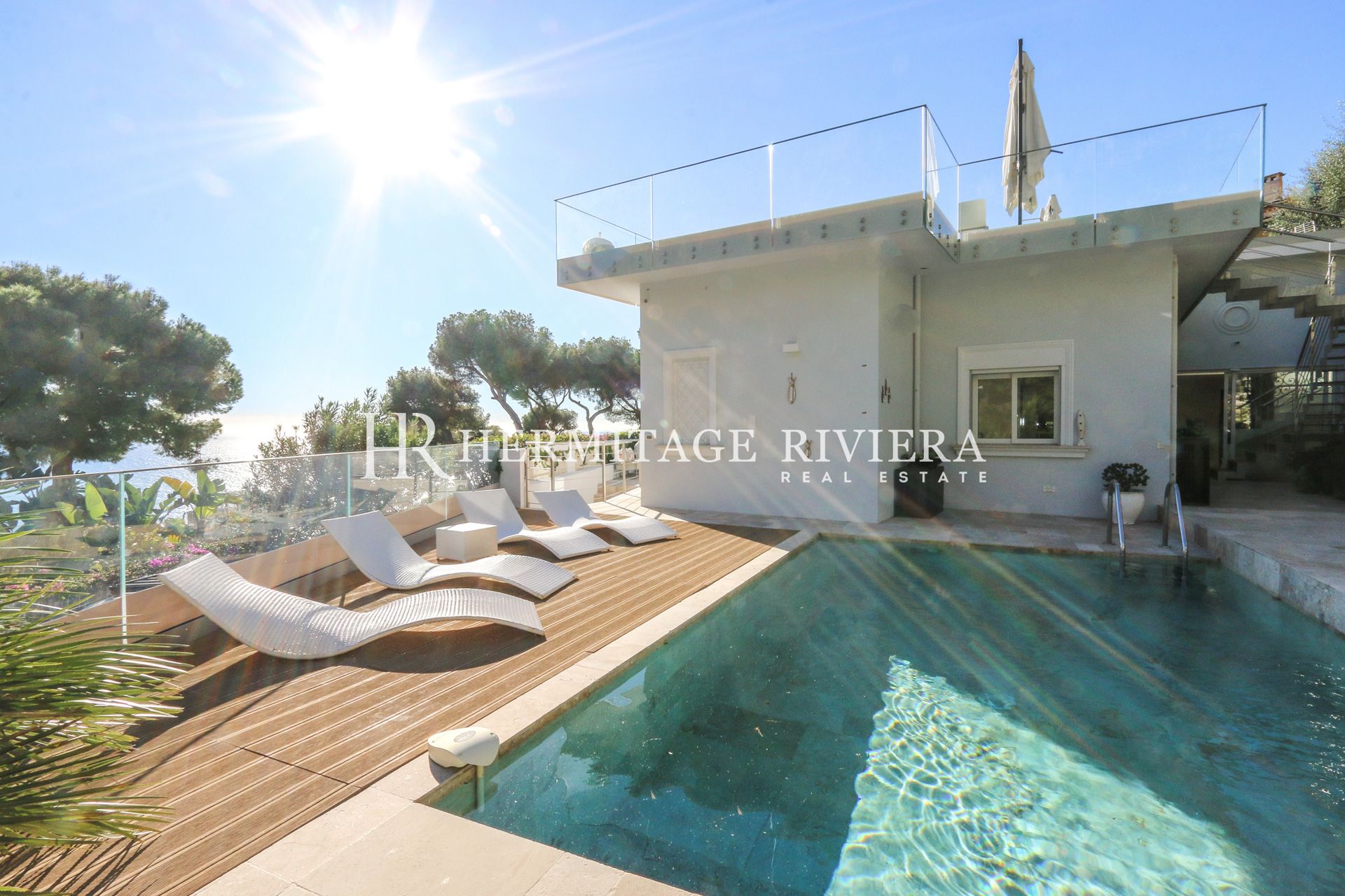 Contemporary villa - Sea view - Pool - Garage  (image 4)