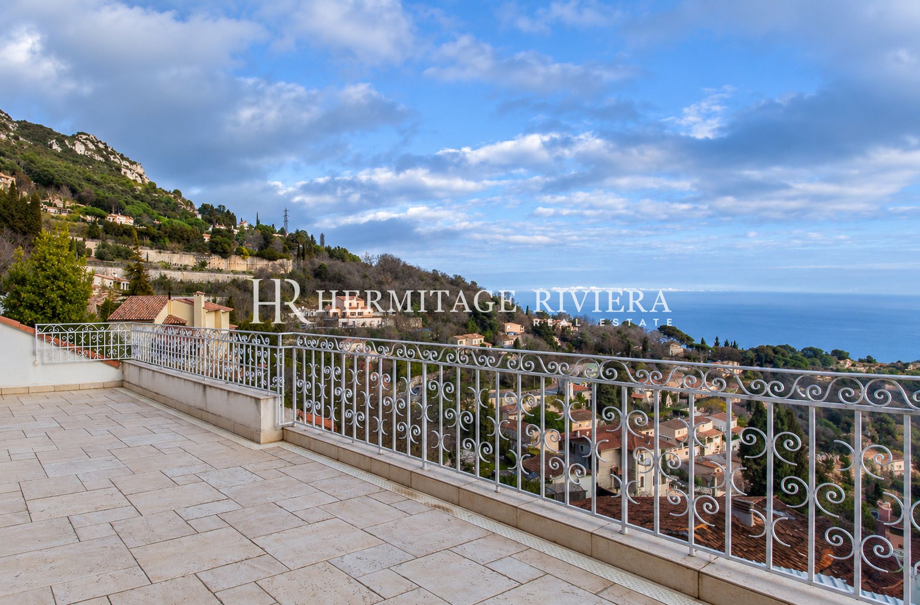 Villa à La Turbie  Villa néo-provençale - Vue mer - Près de Village La Turbie (image 2)