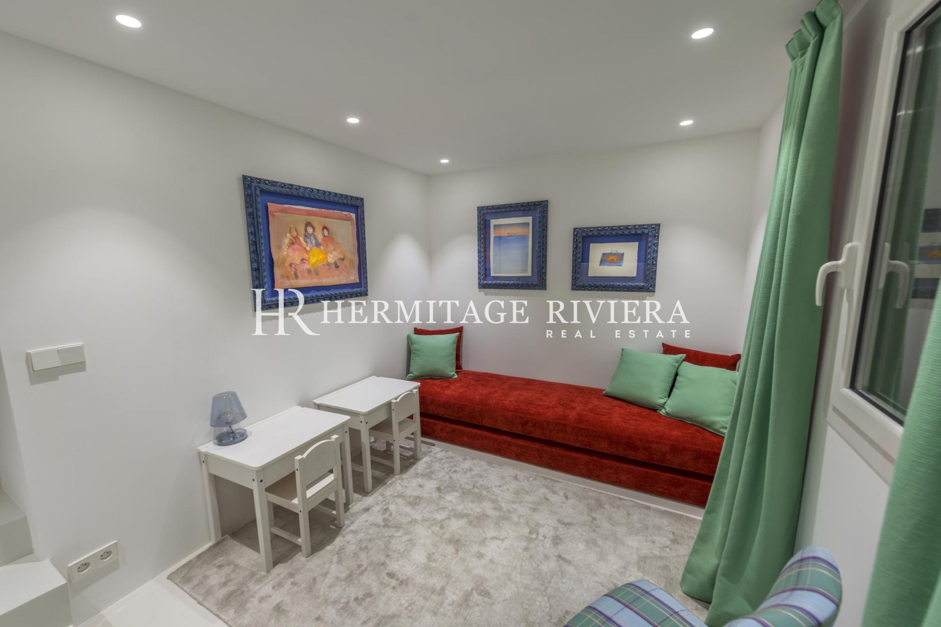 3 bedroom apartment - Luxury apartment - Terrace (image 15)