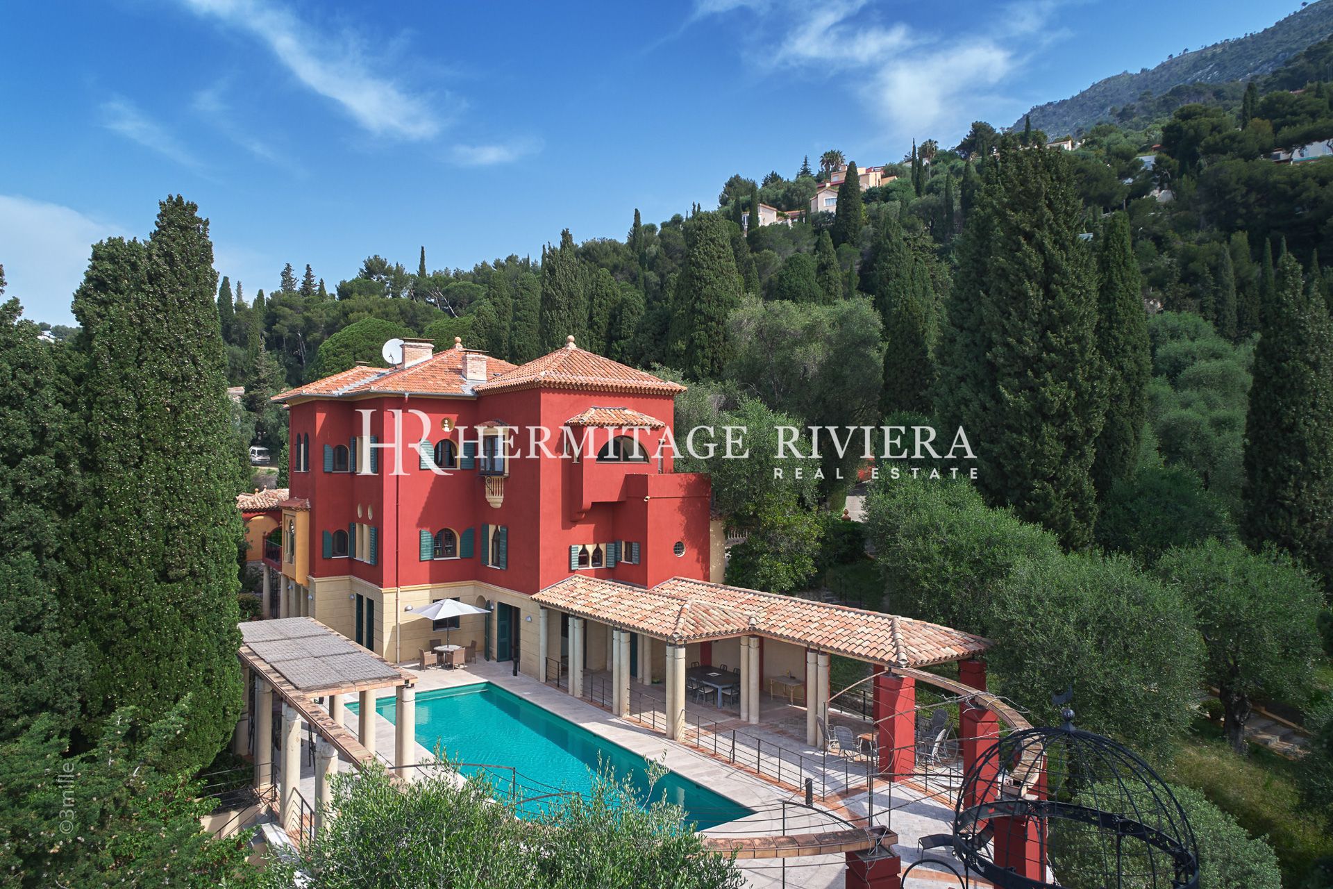 坐落在壮丽植物园中的非凡历史庄园 (图片 32)