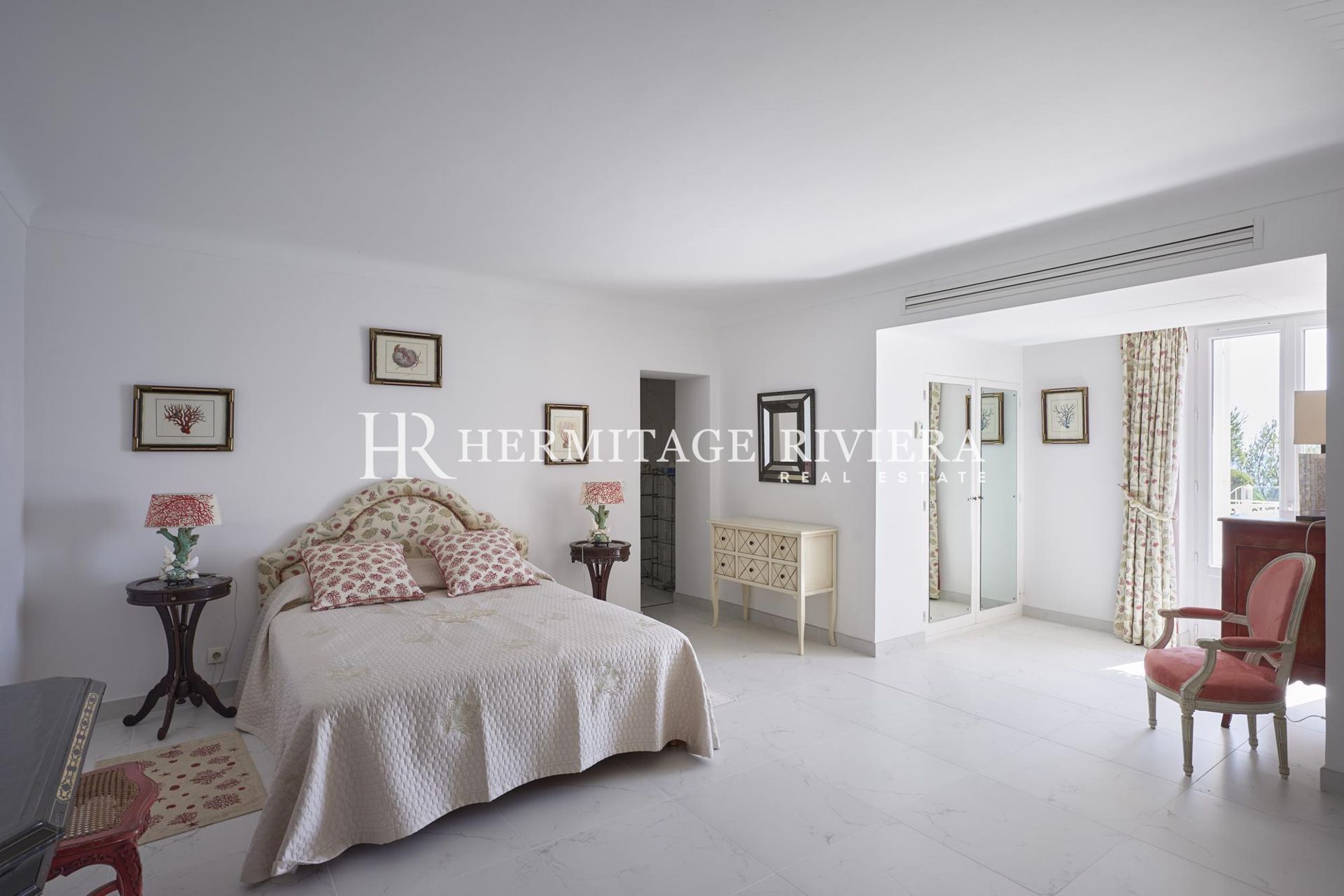 Villa fronte mare - Vista panoramica sul mare - Piscina (immagine 16)