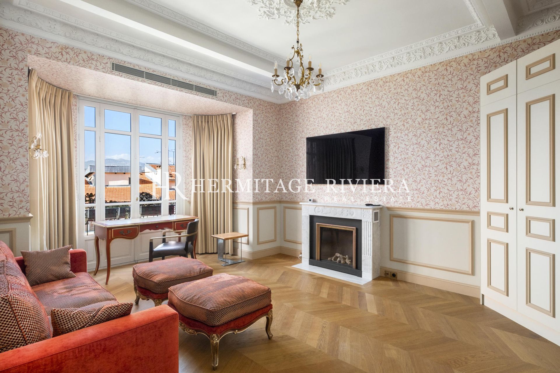 4 bedroom apartment - Waterfront - Renovated - Sea views  (image 14)