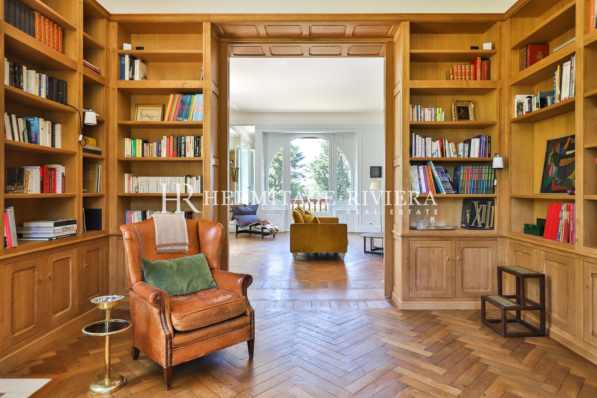 Property - 7 bedrooms - Cinema - Pool - Sea view (image 4)