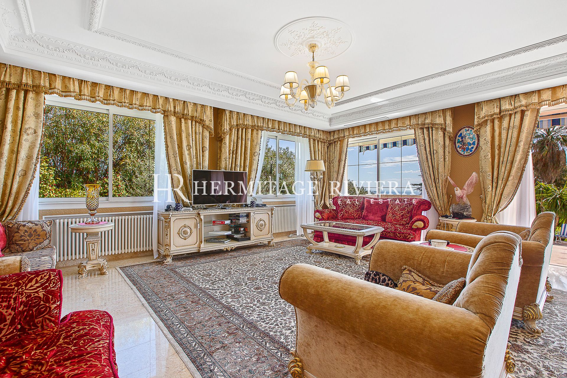 Exception prestigious property - Flat garden - Pool - Sea view  (image 18)