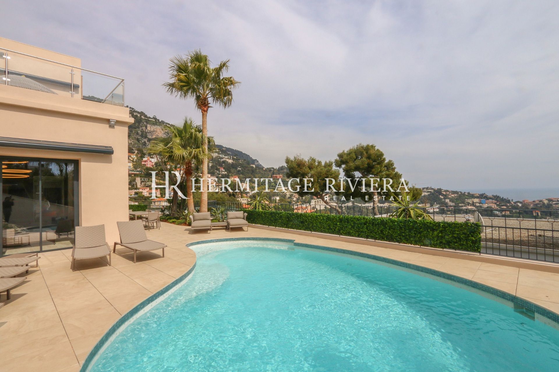 Villa contemporaine avec vue sur la Rade (image 13)