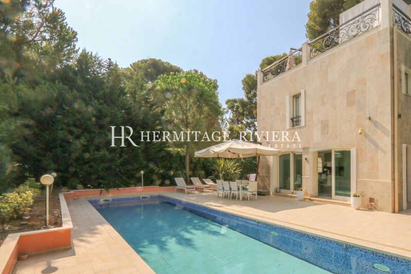 Luxusvilla - Pool - Meerblick